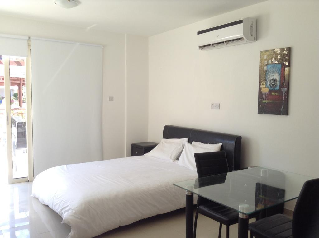 Adriana Appartement Paphos